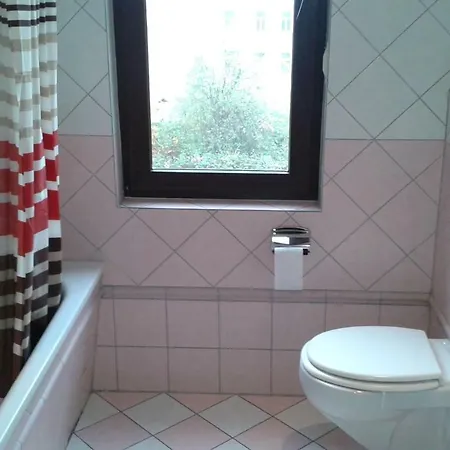 3 Raum In 2 Km Vom Stadtzentrum Entfernt Daire *